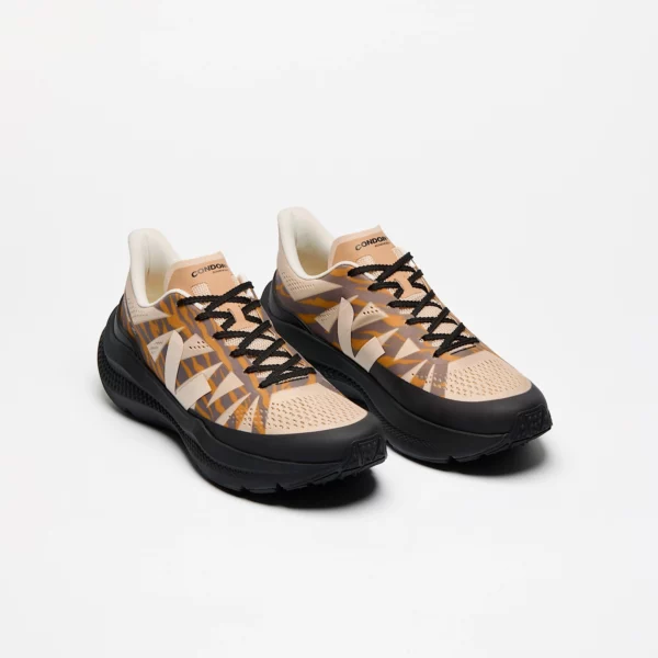 CONDOR 3 ADVANCED VEJA X CESAR VILLALBA AREIA CASHEW OURO – Image 2
